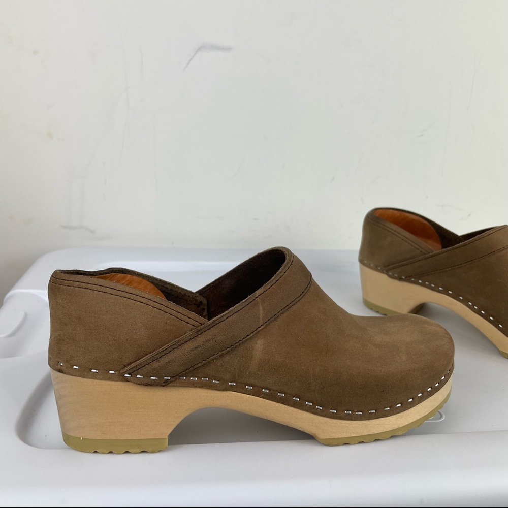 Brown Leather Clogs - image 6